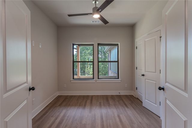 9 Duddington Lane, Bella Vista, AR 72714