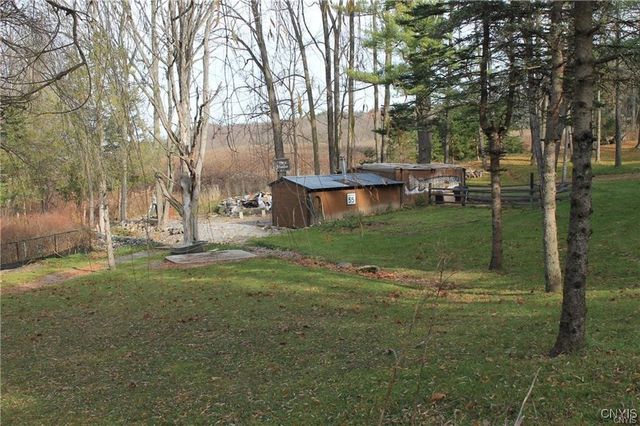 7927 Indian Hill Road, Pompey, NY 13104