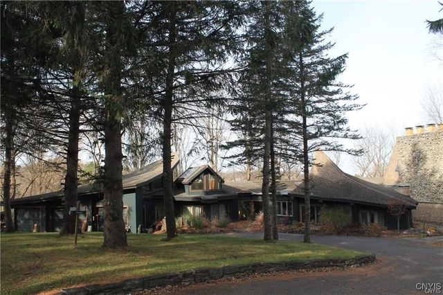 7927 Indian Hill Road, Pompey, NY 13104