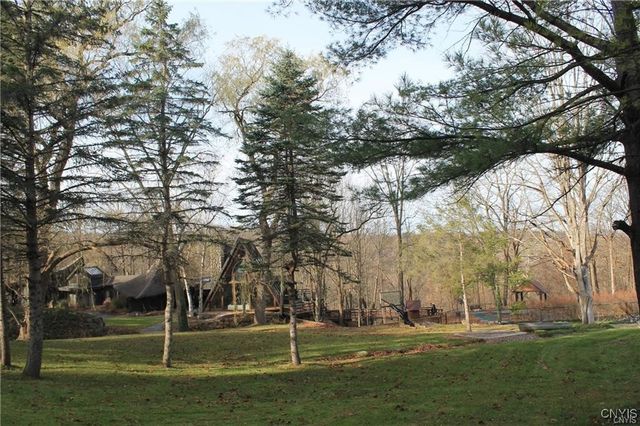 7927 Indian Hill Road, Pompey, NY 13104