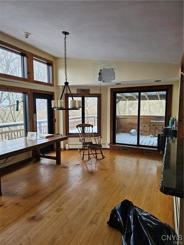 7927 Indian Hill Road, Pompey, NY 13104