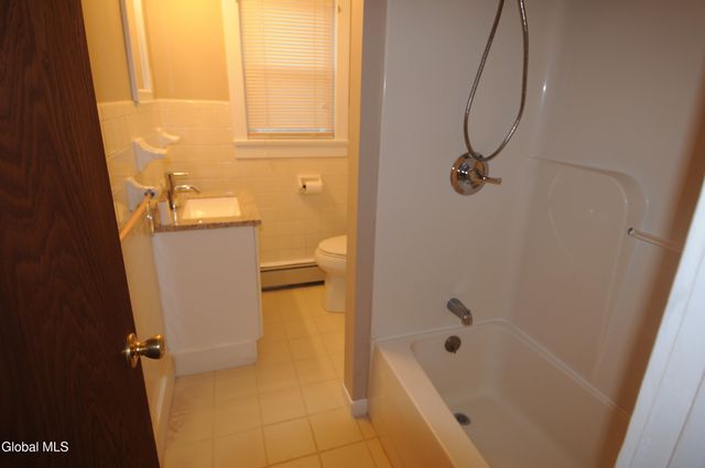 2 Arden Road, Glenville, NY 12302