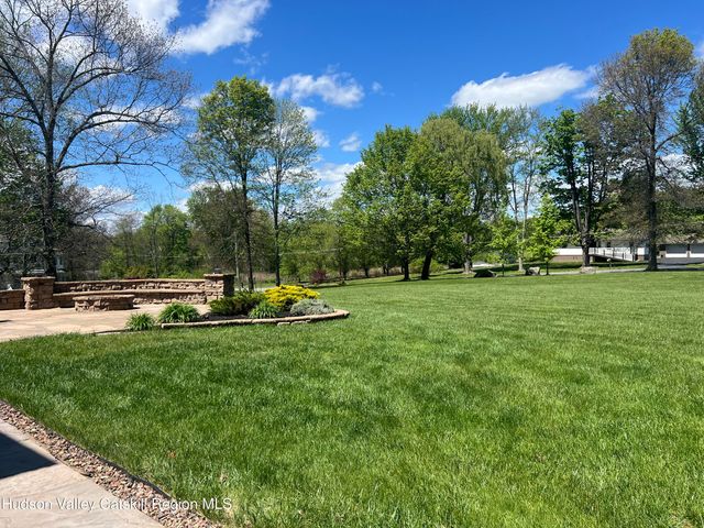 3 Jill Marie Circle, Wallkill, NY 12589