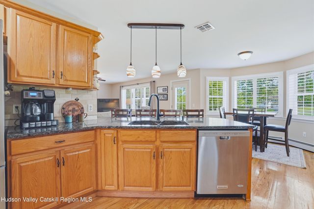 3 Jill Marie Circle, Wallkill, NY 12589