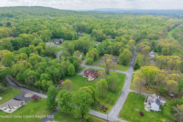 3 Jill Marie Circle, Wallkill, NY 12589