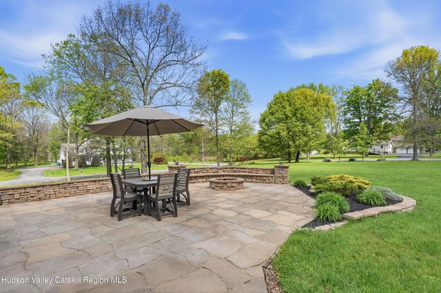 3 Jill Marie Circle, Wallkill, NY 12589