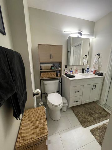 8948 SW 53rd St, Cooper City, FL 33328