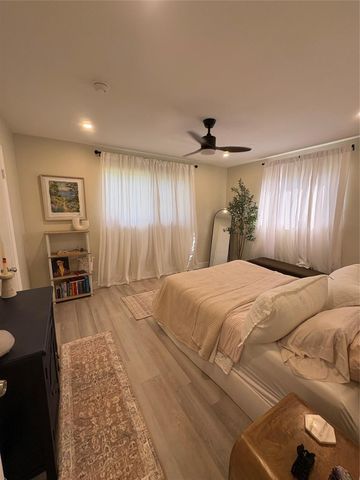 8948 SW 53rd St, Cooper City, FL 33328