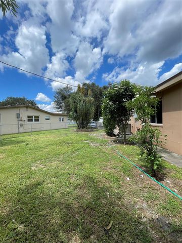 8948 SW 53rd St, Cooper City, FL 33328