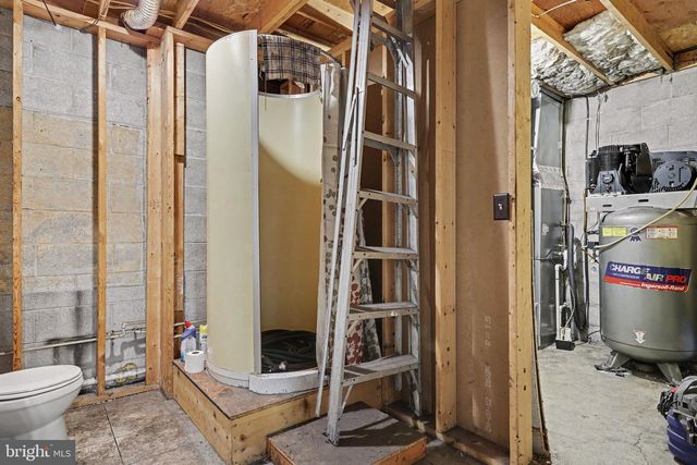 719 FREDERICK ST, Hanover, PA 17331