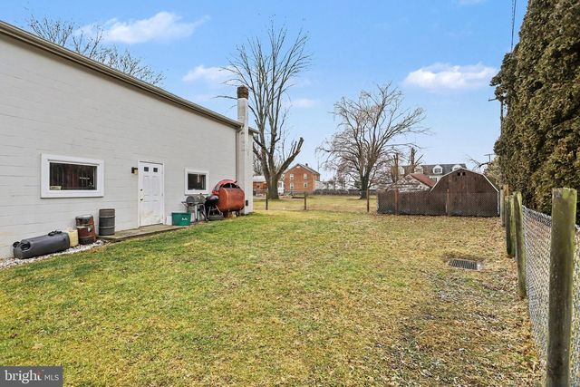 719 FREDERICK ST, Hanover, PA 17331