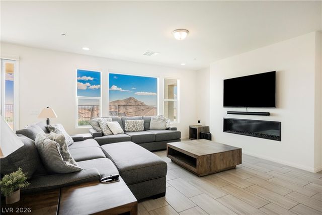 4564 Amazing View Street, Las Vegas, NV 89129