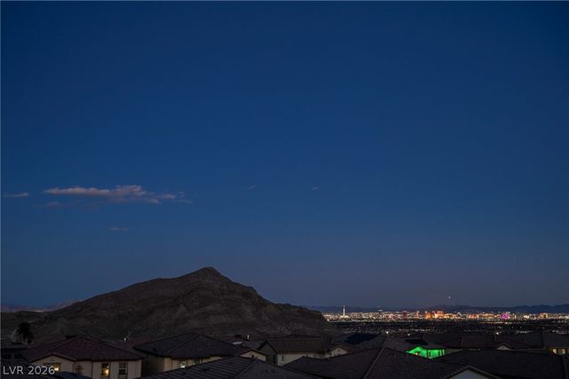 4564 Amazing View Street, Las Vegas, NV 89129