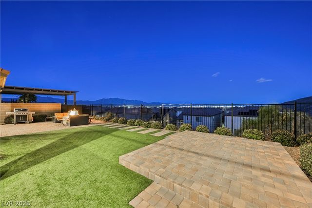 4564 Amazing View Street, Las Vegas, NV 89129