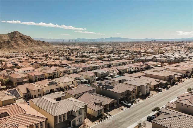 4564 Amazing View Street, Las Vegas, NV 89129