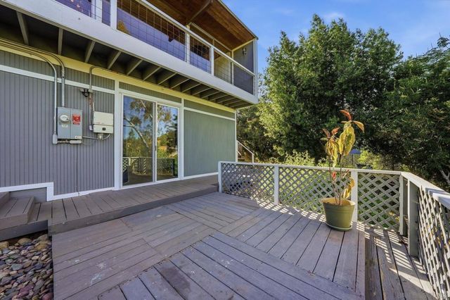 11819 Johnson Lake Road, Lakeside, CA 92040