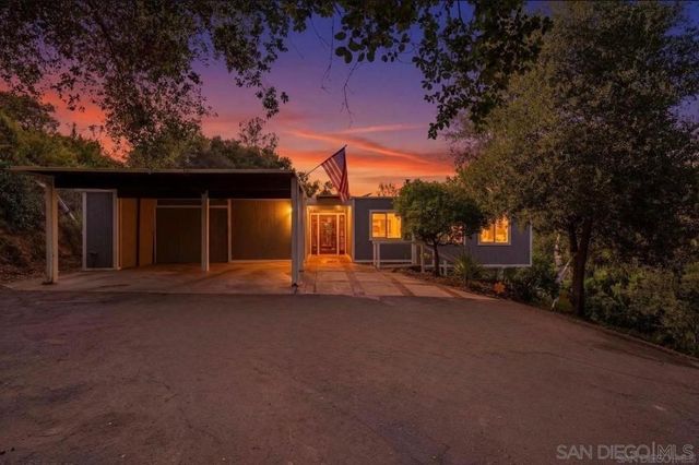 11819 Johnson Lake Road, Lakeside, CA 92040