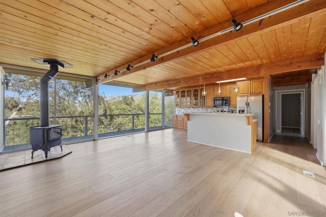 11819 Johnson Lake Road, Lakeside, CA 92040