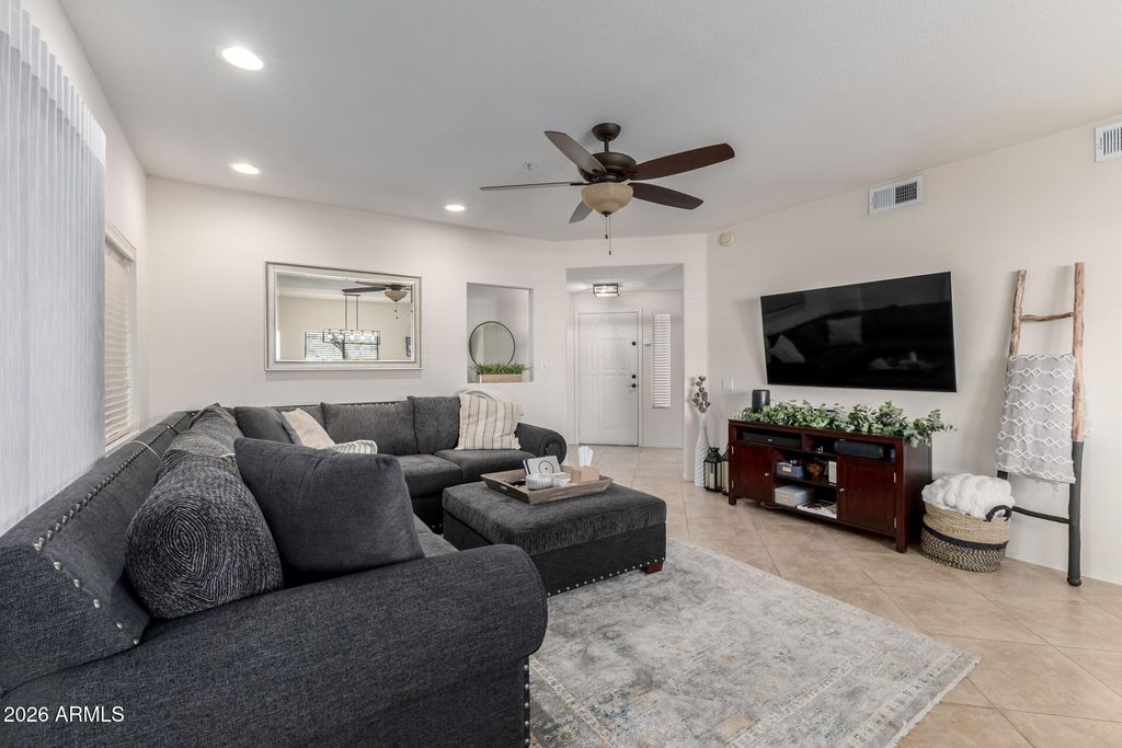 15225 N 100TH Street 1214, Scottsdale, AZ 85260