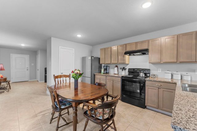 15120 Arrowhead Loop E, Willis, TX 77378