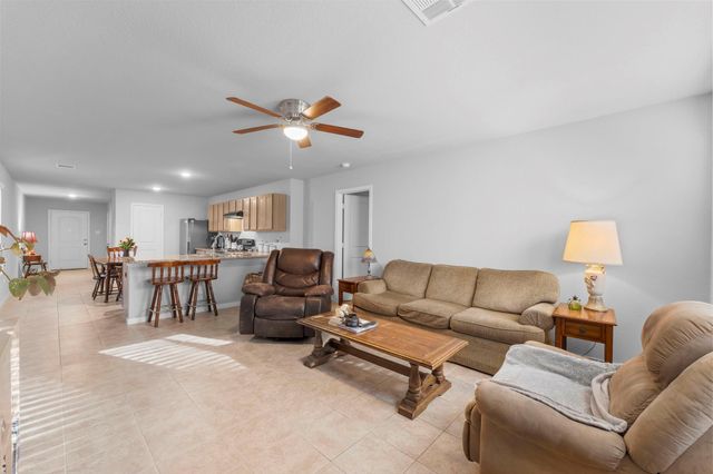 15120 Arrowhead Loop E, Willis, TX 77378