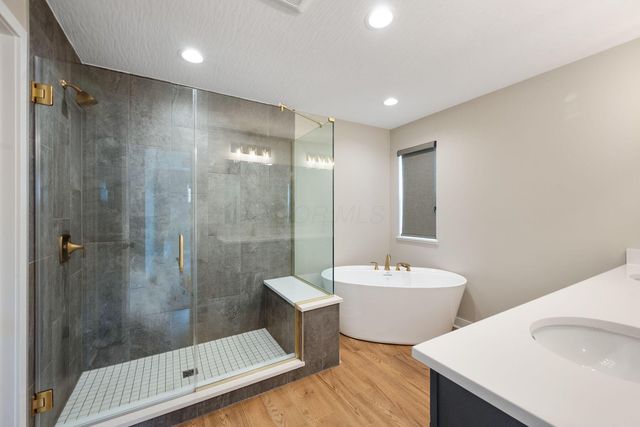 10855 Bellflower Drive, Plain City, OH 43064