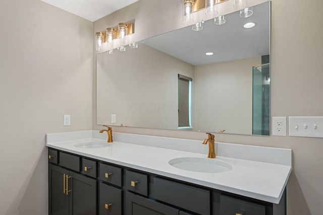 10855 Bellflower Drive, Plain City, OH 43064