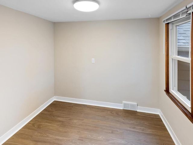 207 11th Avenue SE, Forest Lake, MN 55025