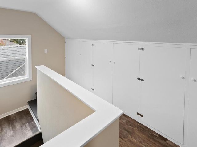 207 11th Avenue SE, Forest Lake, MN 55025