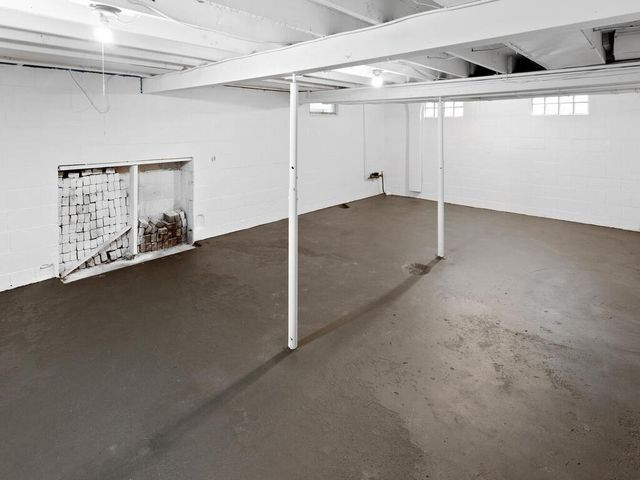 207 11th Avenue SE, Forest Lake, MN 55025