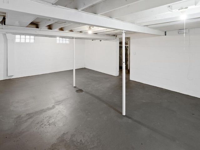 207 11th Avenue SE, Forest Lake, MN 55025