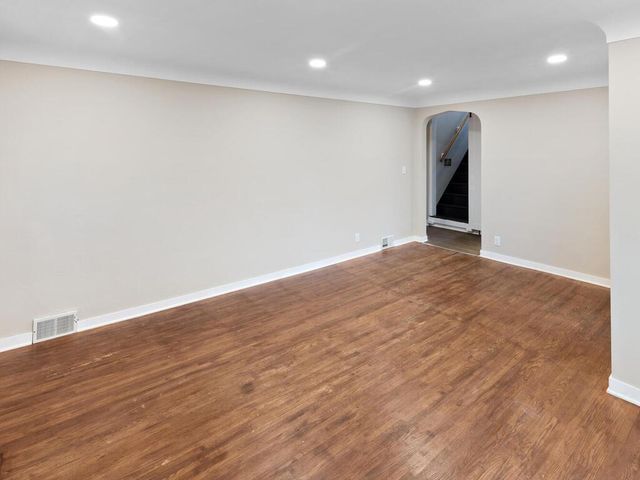 207 11th Avenue SE, Forest Lake, MN 55025