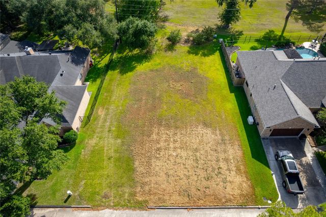 20715 Atascocita Shores Drive, Humble, TX 77346
