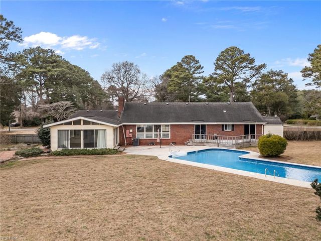 1504 Alanton DR, Virginia Beach, VA 23454