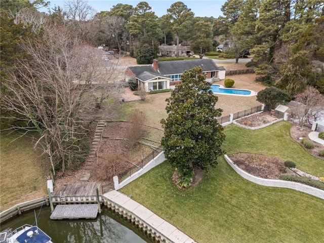 1504 Alanton DR, Virginia Beach, VA 23454