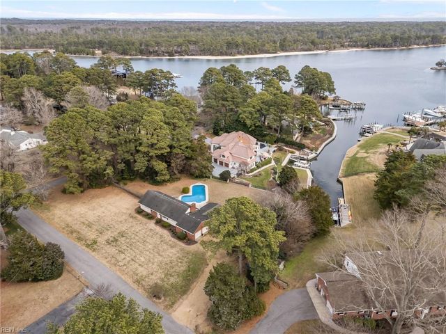 1504 Alanton DR, Virginia Beach, VA 23454