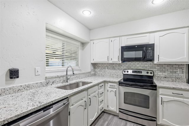 3917 Windflower Lane, Fort Worth, TX 76137
