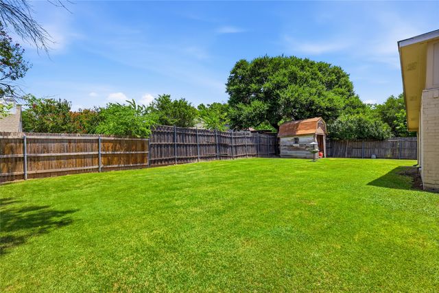 3917 Windflower Lane, Fort Worth, TX 76137