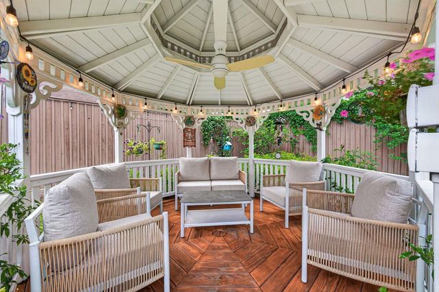 10932 Lasso Lane, Houston, TX 77079