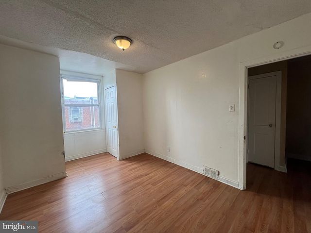 1364 WELLS ST, Philadelphia, PA 19111