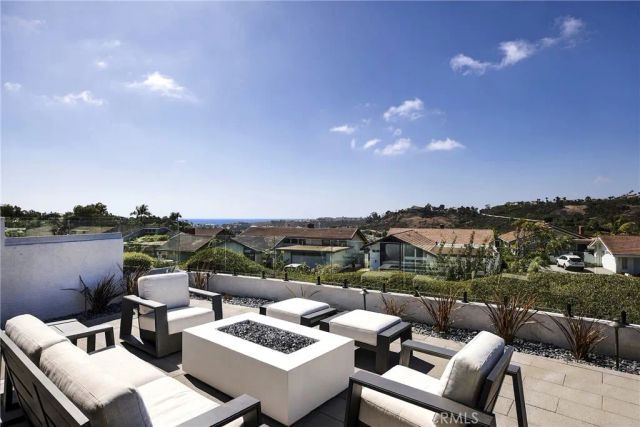 323 Calle Empalme, San Clemente, CA 92672
