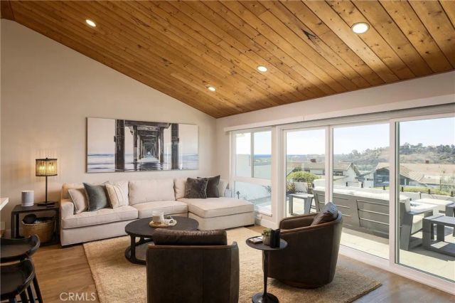 323 Calle Empalme, San Clemente, CA 92672