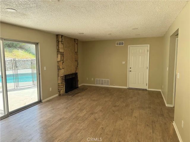 29338 Florabunda, Canyon Country, CA 91387