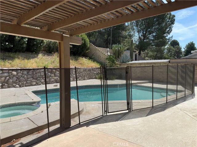 29338 Florabunda, Canyon Country, CA 91387