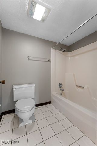 1717 Chittenden Circle NE, Massillon, OH 44646