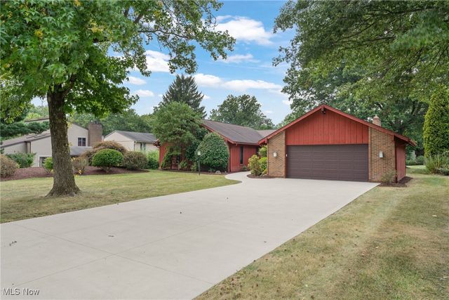 1717 Chittenden Circle NE, Massillon, OH 44646