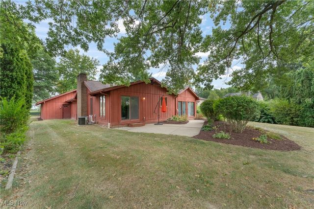 1717 Chittenden Circle NE, Massillon, OH 44646