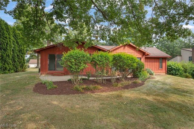 1717 Chittenden Circle NE, Massillon, OH 44646