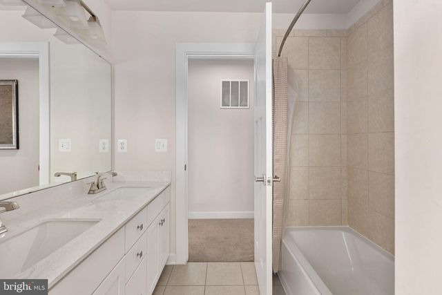 207 SOUTHERN VIEW DR, Fredericksburg, VA 22405