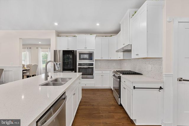 207 SOUTHERN VIEW DR, Fredericksburg, VA 22405